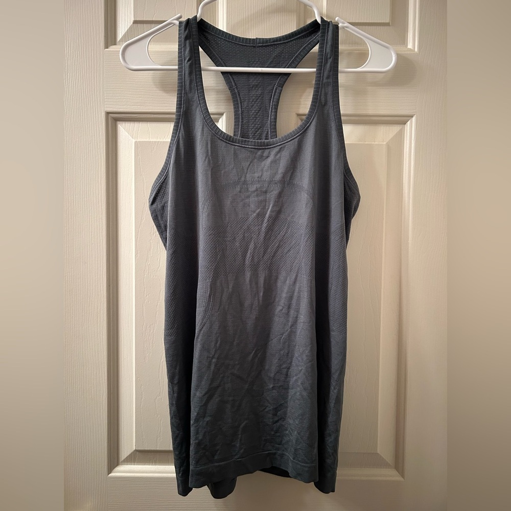 Lululemon Swiftly Tech Racerback Tank Top Size 10 Green Hip Length